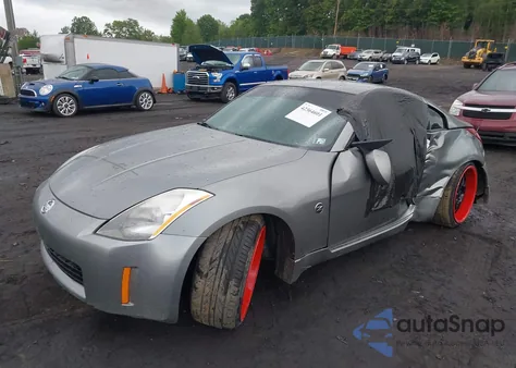 2005 Nissan 350Z Touring из США, поврежденный, VIN JN1AZ34D35M609482